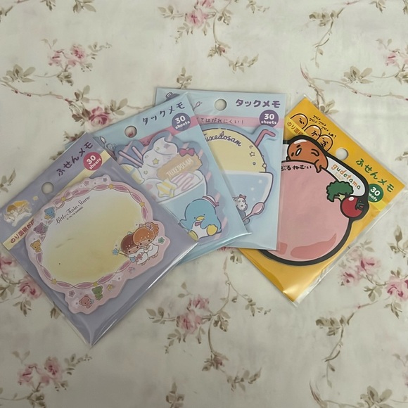 Sanrio Family Sticky Notes - Picture 1 of 5